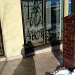 Kolejny atak na biuro parlamentarne PiS