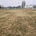 Biała Samorządowa pyta co ze stadionem i murawą