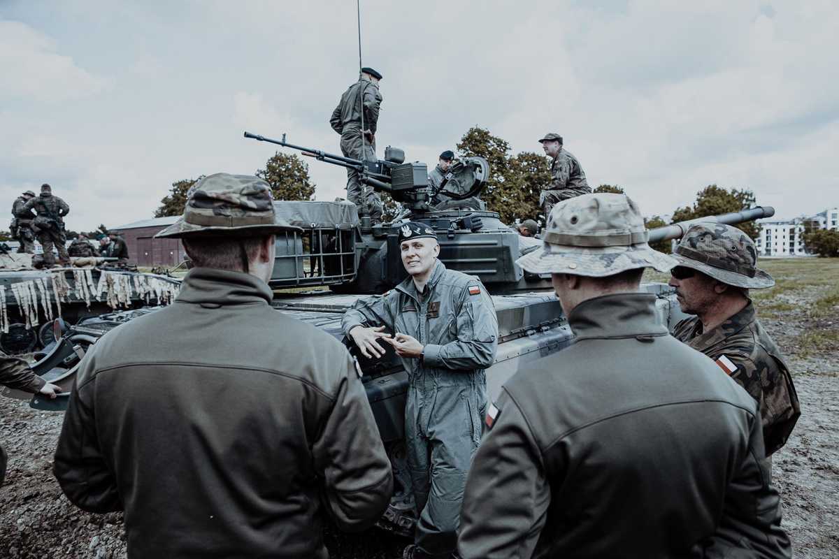 Niszczenie celów opancerzonych - szkolenie w 2 LBOT