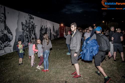 odsłonięcie muralu Orzechówek dla uczczenia setnej rocznicy odzyskania przez Polskę niepodległości