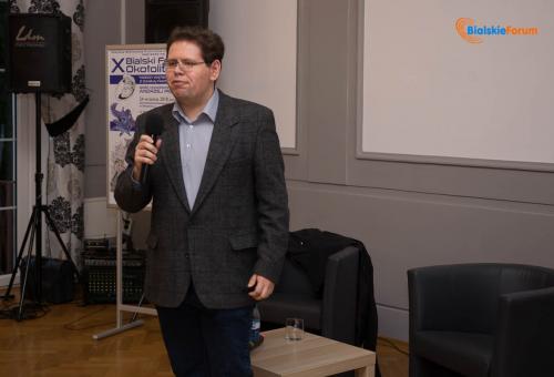 Spotkanie z Andrzejem Pilipiukiem w ramach X Bialskiego Festiwalu Okołoliterackiego