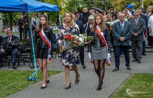 Uroczystości upamiętniające 81. rocznicę napaści ZSRR na Polskę  1027