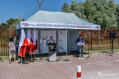 oddanie do użytku w Oddziale Celnym Drogowym w Terespolu skanera RTG do prześwietlania pojazdów 1012