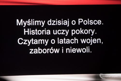 Sluzby-mundurowe-spiewaja-Niepodleglej 1022